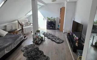 Proprietate ultracentrală cu 5 camere- str. Primăriei - Poză 16
