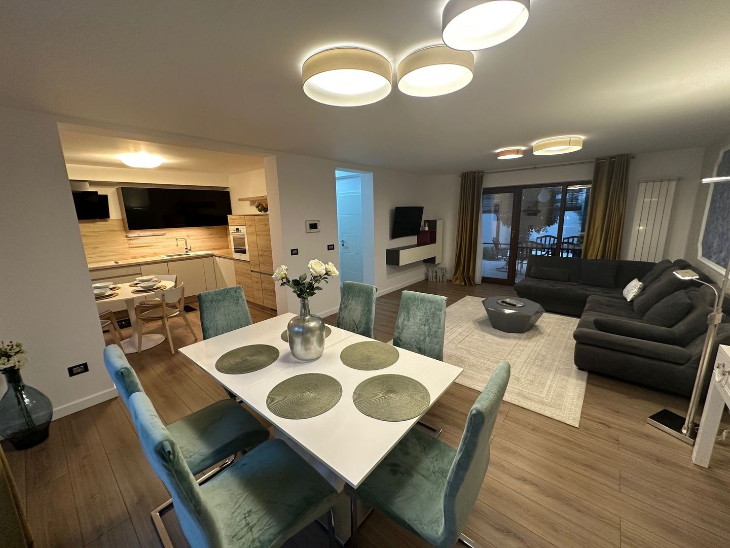 O casa cu personalitate - Poză 5