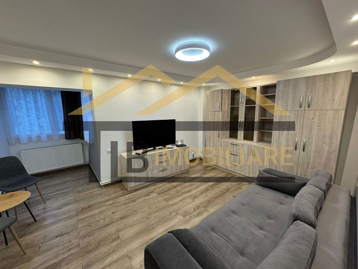 Apartament de 2 camere, 54mp, decomandat, prima inchiriere, Zona Fortuna - Poză 2