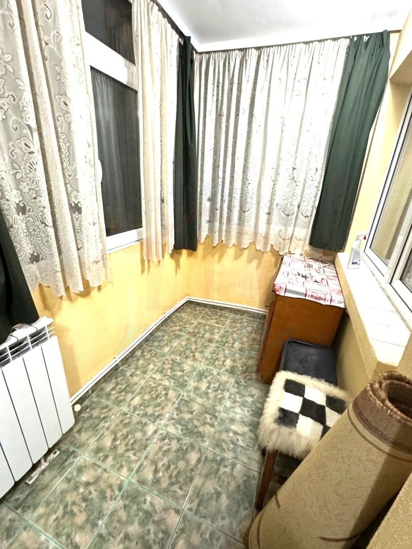 350 Euro-Inchiriere apartament 3 camere Micro 38 - Poză 11