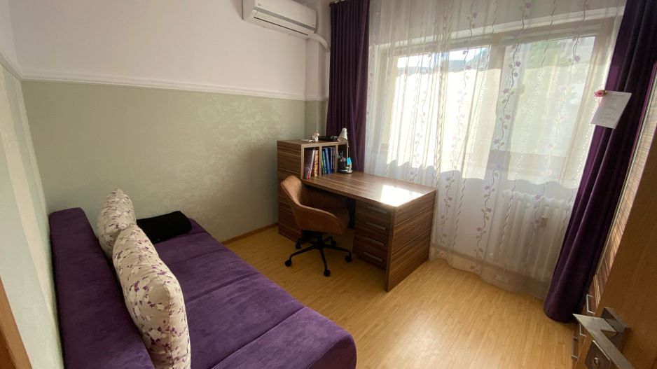 Vand apartament 3 camere  zona Stefan cel Mare - Poză 13