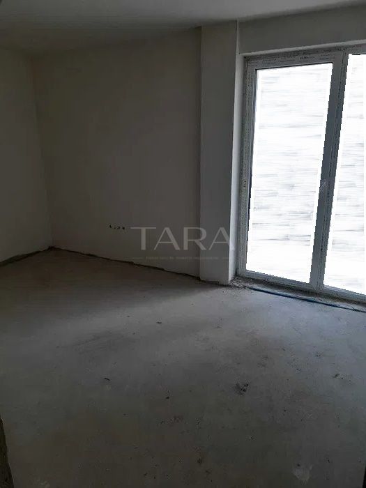 Vanzare apartament cu 3 camere in Sannicoara - Poză 2