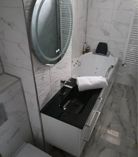 AP. 2 CAMERE- DRISTOR, BLOC REABILITAT, BUCATARIE INCHISA, MODERN - Poză 4