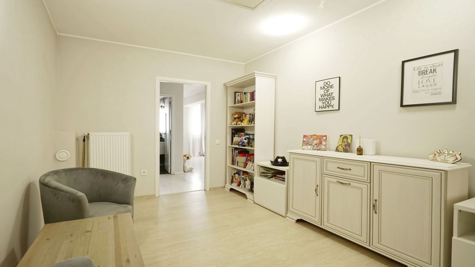 Ideal gradinita P+2, 8 cam, 6 dormt 6 bai, 3 garaje teren 650 mp, - Poză 55