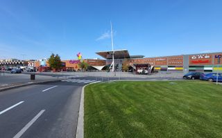 Spatiu comercial zona Coresi  - 124 mp - Poză 1