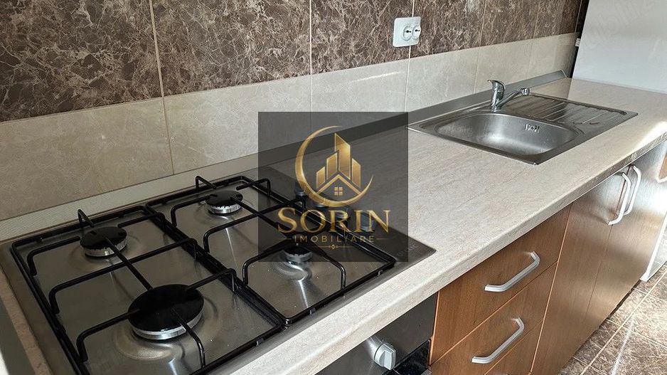 Apartament cu 2 camere decomandat în Berceni - Poză 3