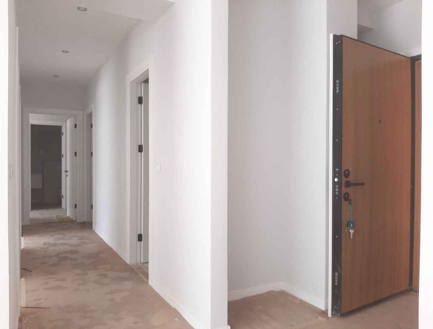 APARTAMENT PREMIUM CU 5 CAMERE ȘI GRĂDINĂ PRIVATĂ DE 160 MP - Poză 7