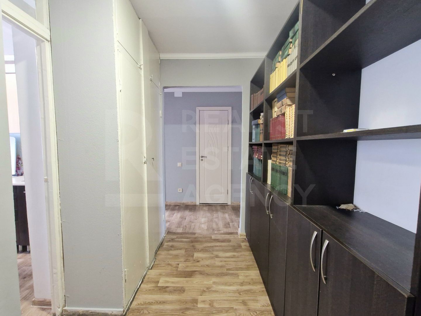 Chirie, apartament, 3 cameră, strada Calea Ieşilor, Sculeni - Poză 11