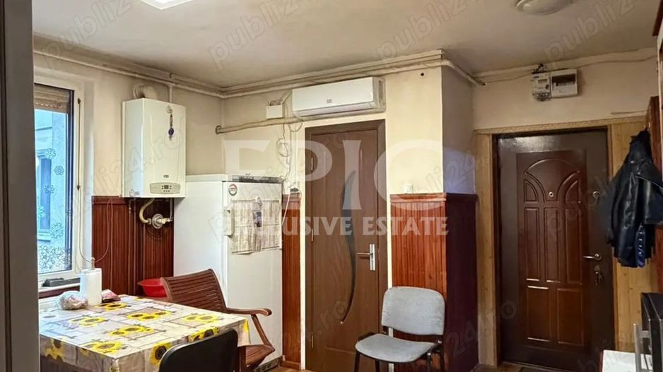Apartament cu 3 cameră - Poză 2
