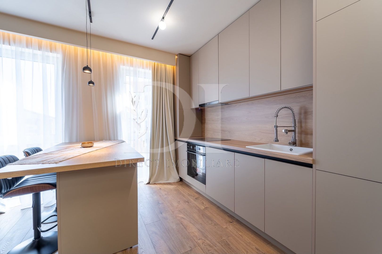 Apartament premium 2 camere / etaj intermediar/ Zona Tineretului - Poză 2