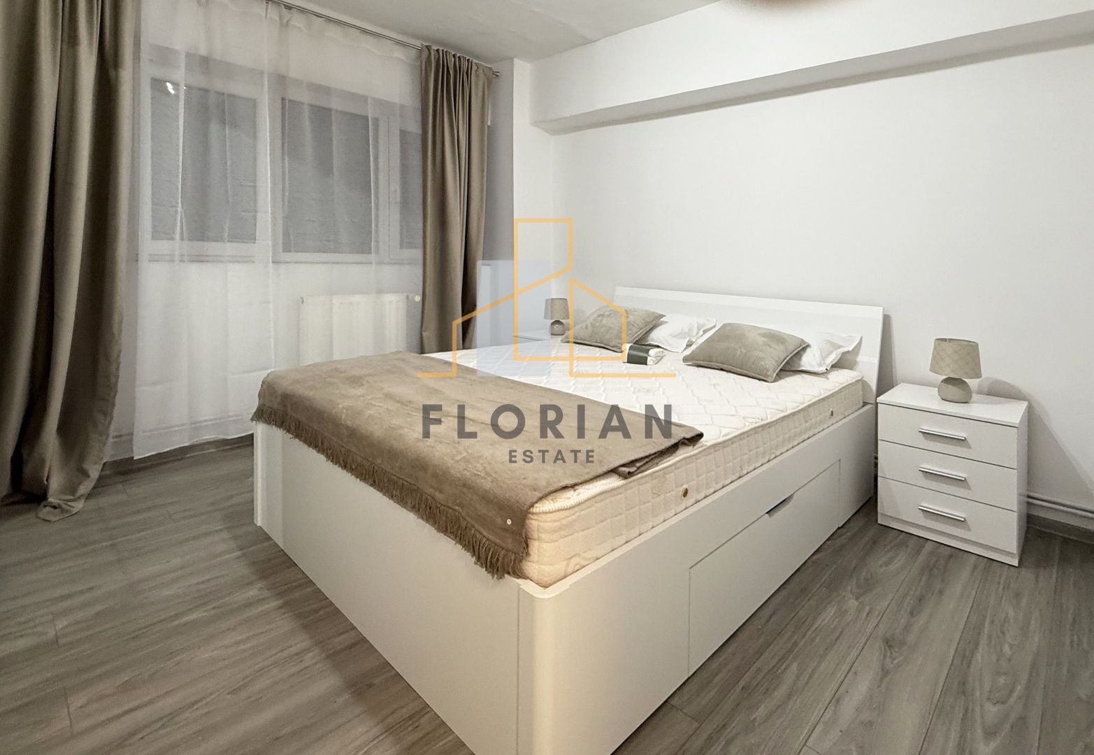 Închiriere Apartament 4 Camere Decomandate, Zona Iulius Mall - Poză 11