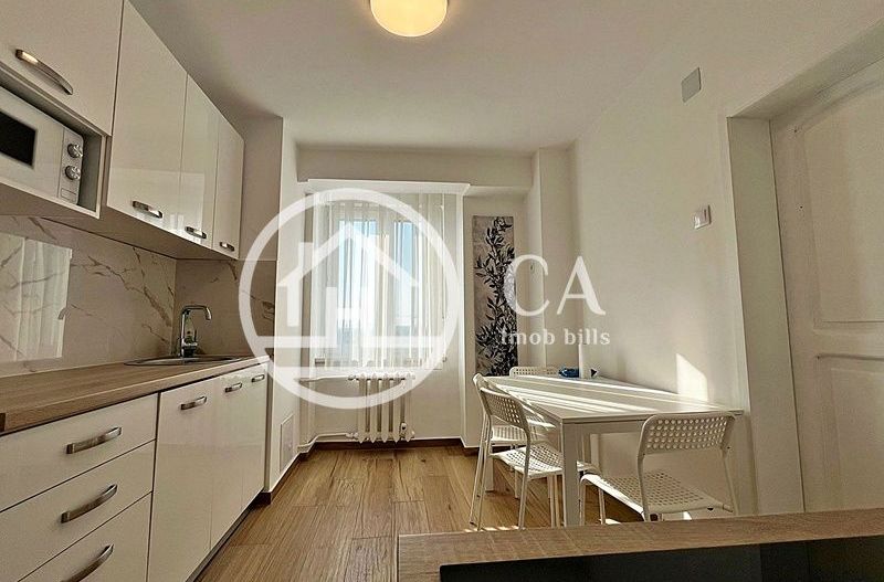 Apartament de închiriat cu 4 camere în zona Ultracentrală, Oradea - Poză 5