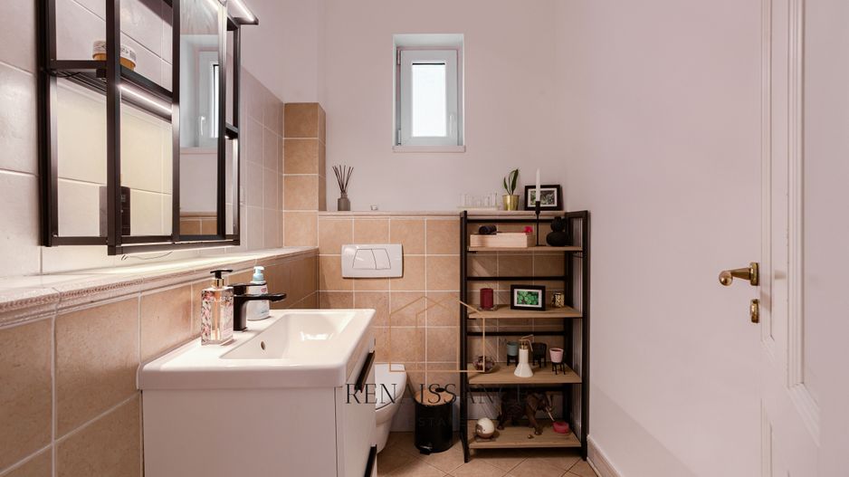 Timisoara - Girocului Vila 12 Camere 4 Bai | 497mp Utili 1373mp Teren - Poză 8