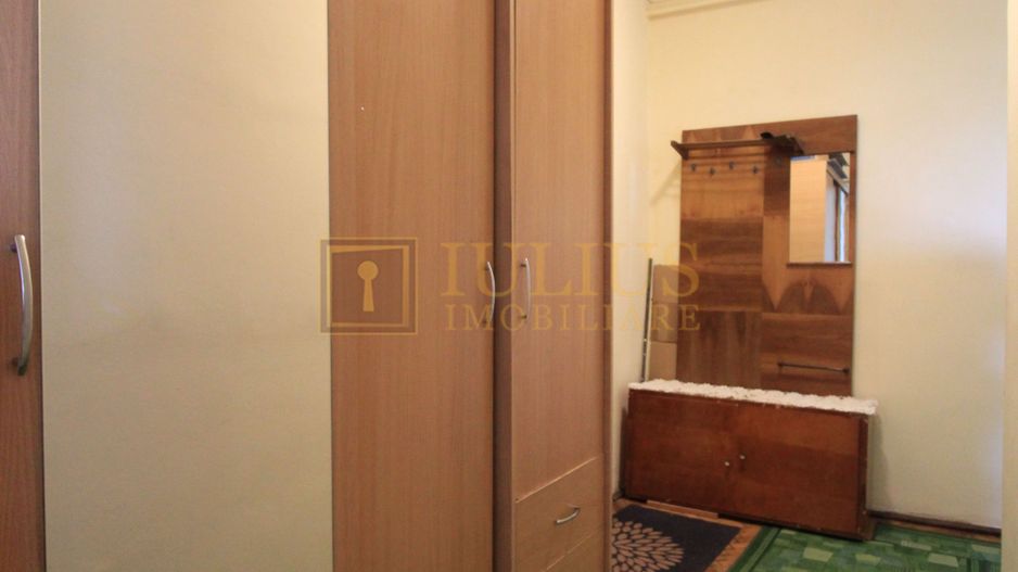 Zona Complex, centrala proprie, o camera - Poză 8