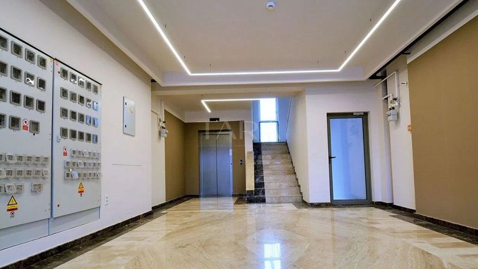 Apartament cu 4 camere de închiriat în zona Vivo. - Poză 12