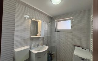 Apartament impecabil 69,5mp 3 camere  2 băi etaj 1 cu loc de parcare - Poză 20