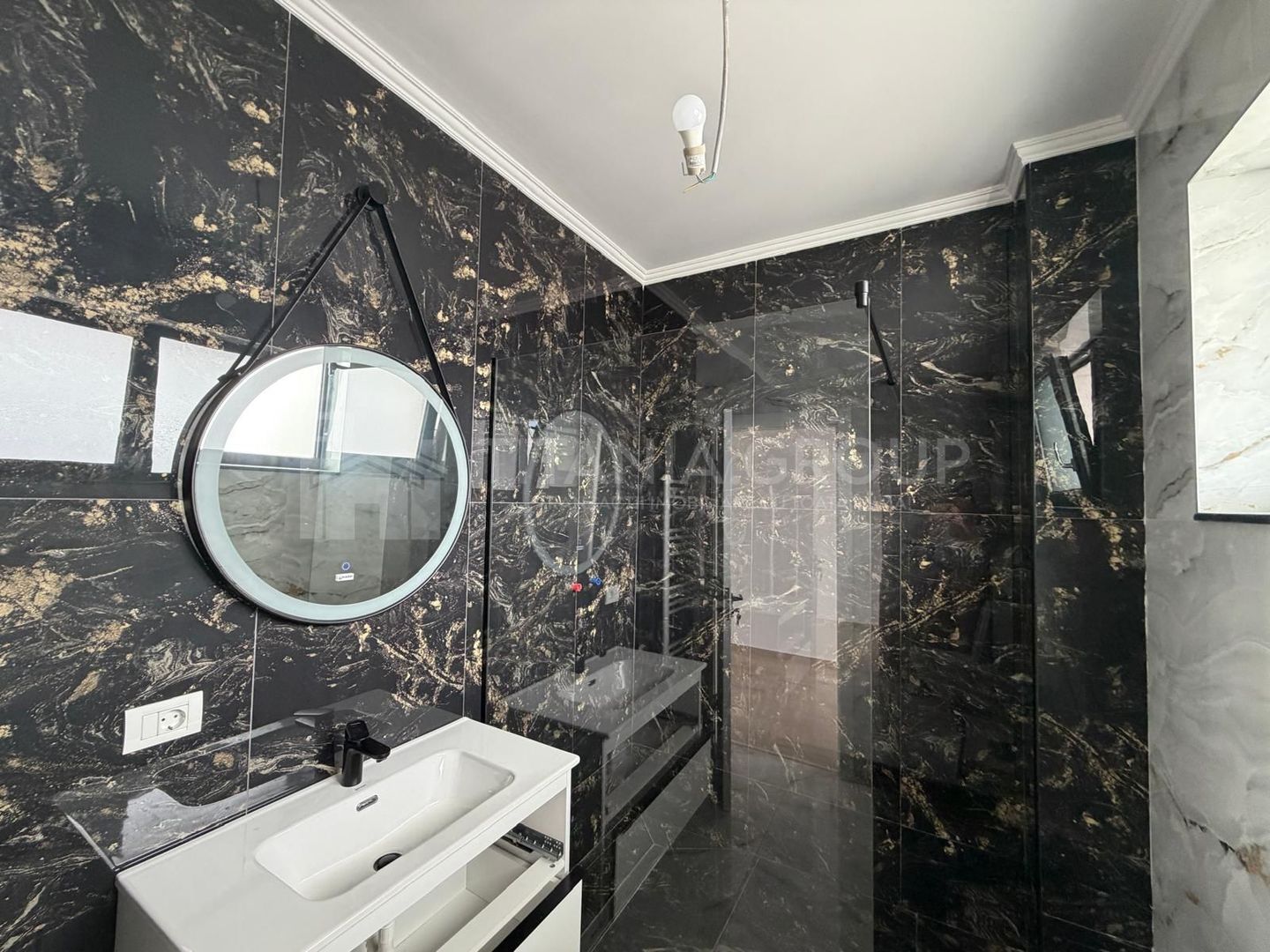 Casă mobilata-utilata modern| 4 camere| Cristian | Prima închiriere - Poză 5
