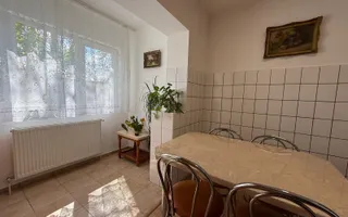🏡 Apartament 3 Camere | Decomandat | 2 Băi | Parter | Zonă Excelentă - Poză 13
