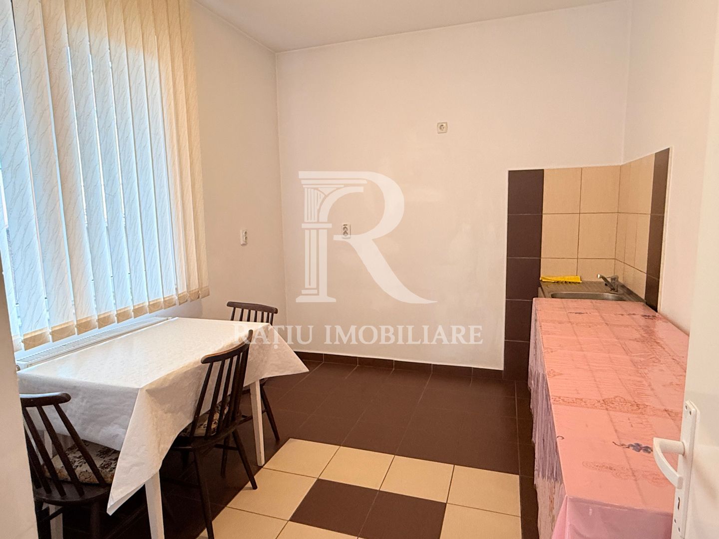 Parter de casă de închiriat | Ultracentral | Oradea - Poză 7