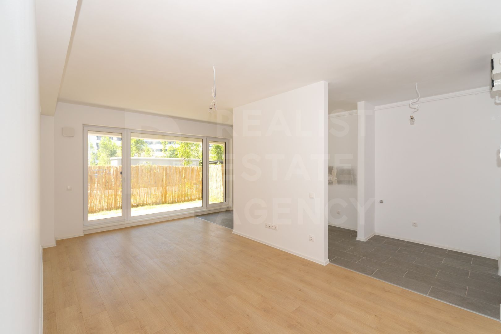Vânzare, apartament, 3 camere, zona Bucureștii Noi, București - Poză 3
