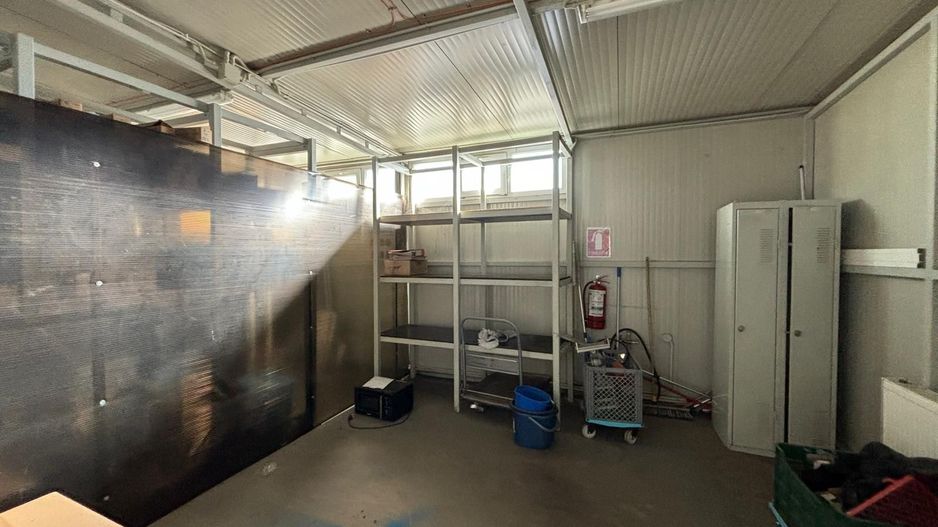 Hala 5000 mp dotata pentru productie si depozitare ISU categoria D - Poză 16