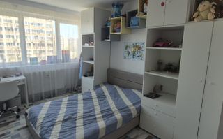 URGENT!, VEDERE PANORAMICA STADION, RENOVAT, NEGOCIABIL - Poză 2