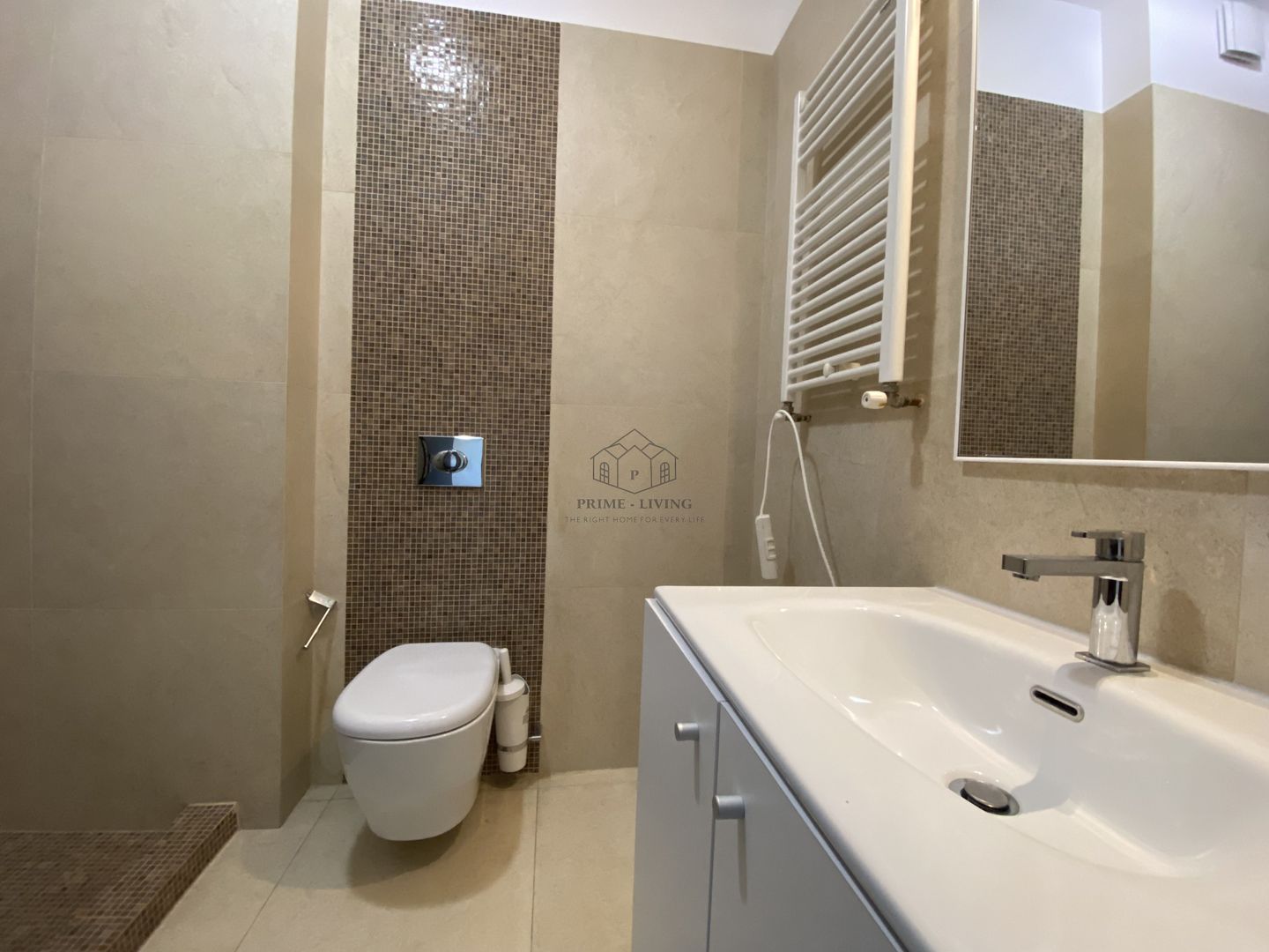 APARTAMENT SUPERB CU 4 DORMITOARE  LA  INCHIRIERE LANGA PARC HERASTRAU - Poză 16