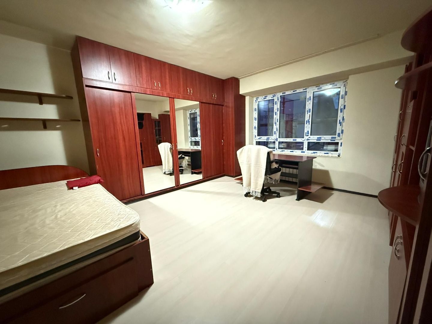 APARTAMENT 2 CAMERE  | BLOC REABILITAT | BLOC MAI 2001| NERVA TRAIAN - Poză 6