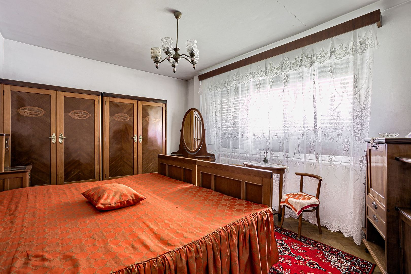Proprietate vândută Apartament ultracentral cu 4 camere, pe Horia - Poză 7