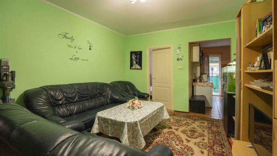 Casa cu 4 camere Santion - Poză 7