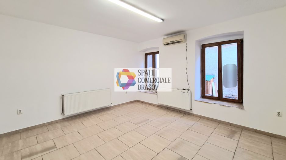 Spatiu închiriere Brasov, Republicii gang - 50 mp  # spatii-comerciale-brasov.ro - Poză 4