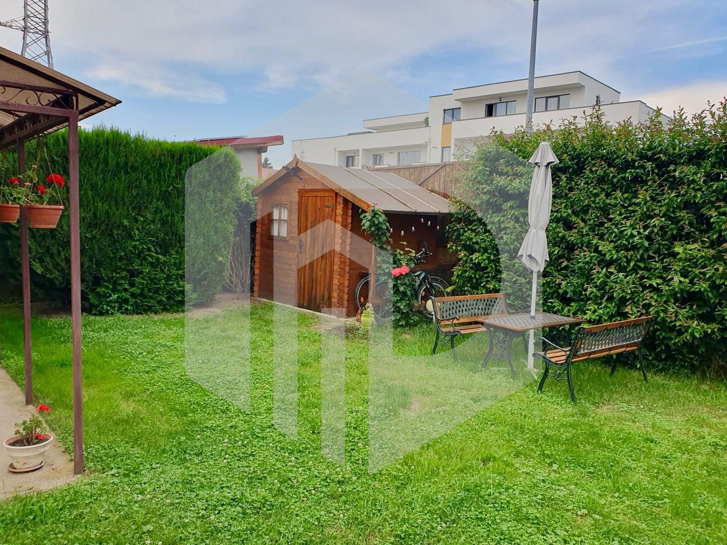 Oportunitate - Casa singur in curte-la cheie - zona Turnisor in Sibiu - Poză 1