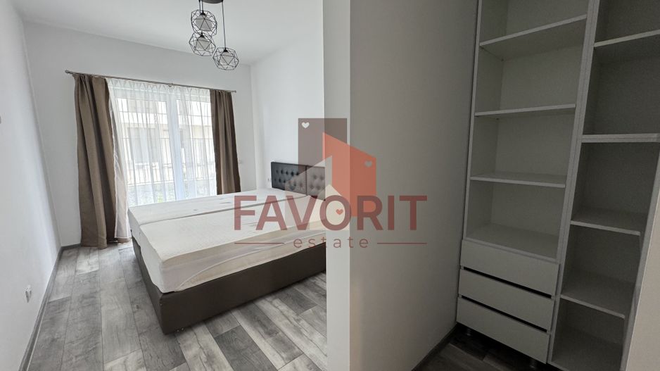 Mobilat si utilat. 2 locuri de parcare. Curte privata in CF - Poză 6