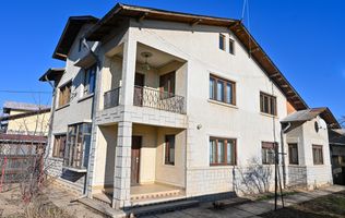 Casa cu 6 camere de vanzare | Zona Ultracentrala, Baicoi | Comision 0%