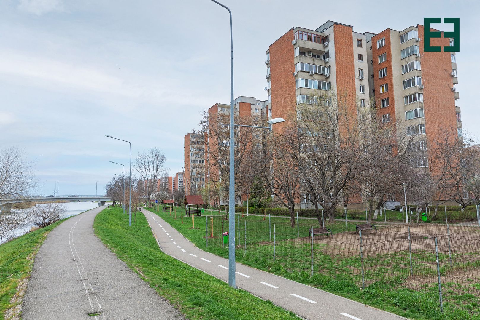 Vândut - Apartament 3 camere - Rogerius - Oradea - Poză 18