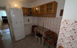 APARTAMENT 2 CAMERE ETAJ 4 ZONA ULTRACENTRALĂ CAMPULUNG - Poză 8