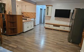 Apartament cu 3 camere, 2 parcări incluse, aproape de pădure. - Poză 1