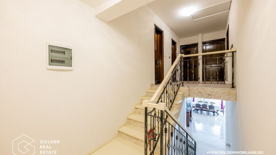 Vilă de lux în localitatea Livada - Poză 29