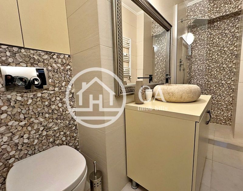 Apartament de închiriat cu 3 camere zona Ultracentrală, Oradea - Poză 9