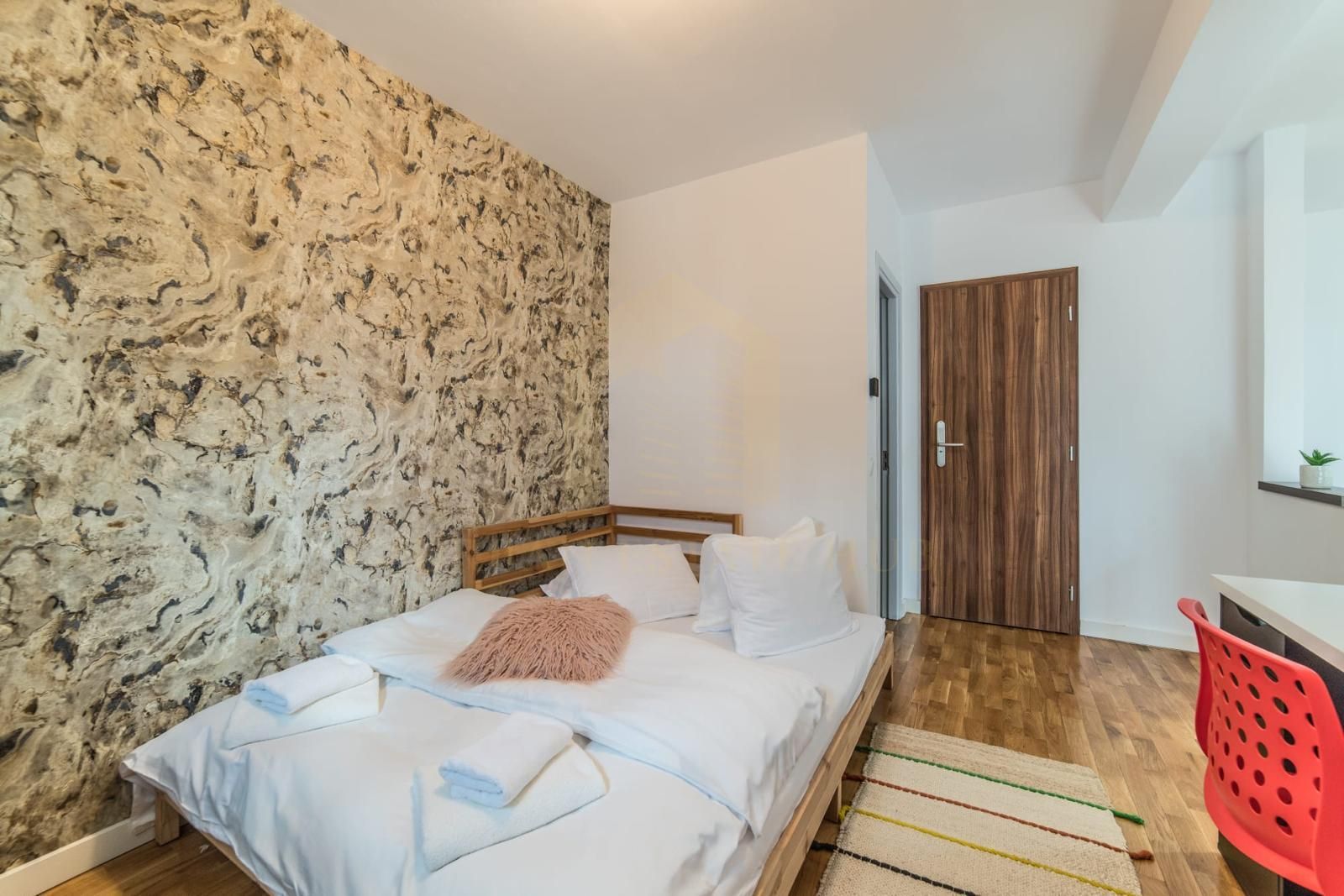 Vanzare Duplex, 214 mp, teren 300 mp, Europa - Poză 19