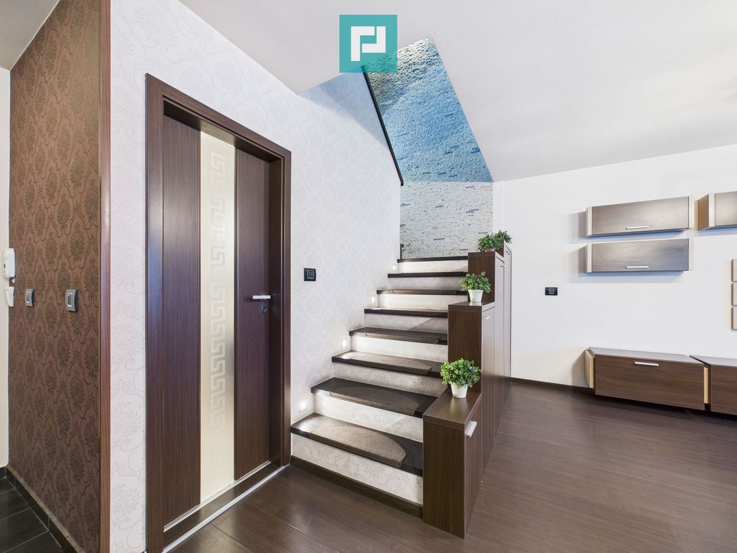 Penthouse 3 camere cu scară interioară ARED UTA - Poză 1