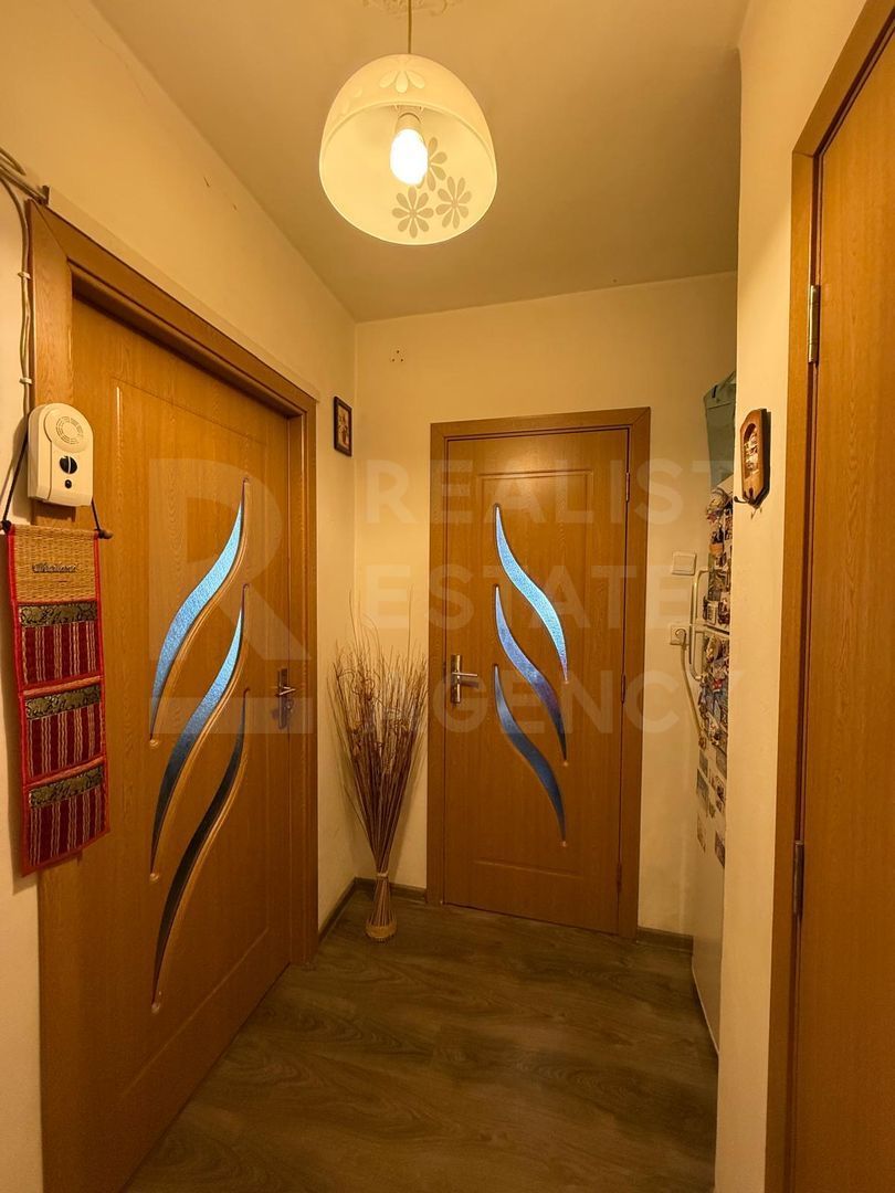 Chirie, apartament cu 2 camere în zona Drumul Taberei, București - Poză 10