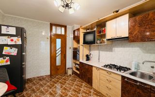 De vanzare apartament cu 4 cam dec. in Galati, piata Centrala, etaj5/7 - Poză 5