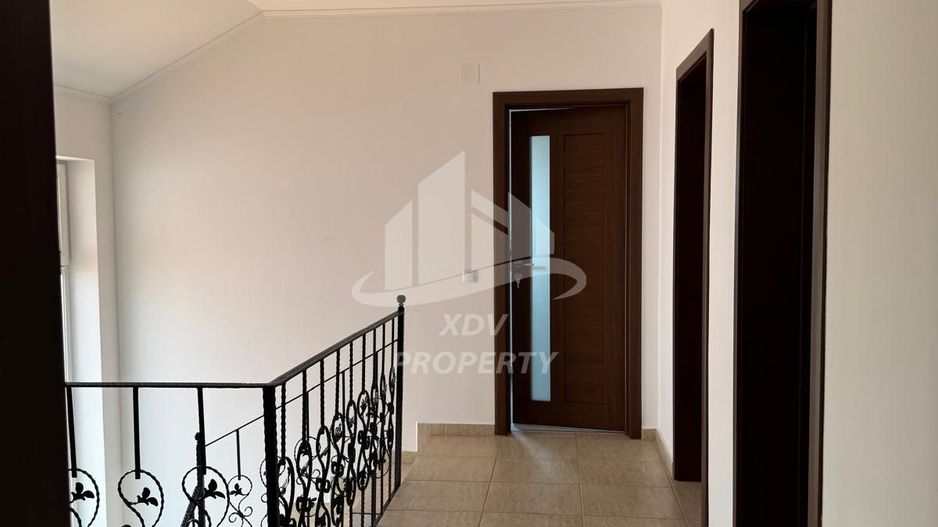 Casa moderna, mobilata complet  Sibiu - Poză 26