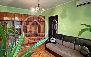 Apartament cu 3 camere de vanzare in zona Rogerius Oradea - Poză 7