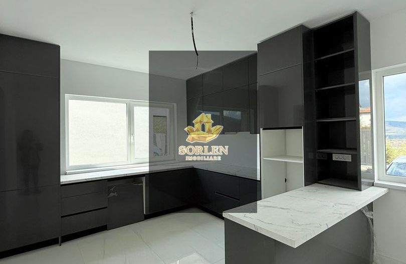 Casa individuala de vanzare - Zona Vivo / Floresti - Poză 7