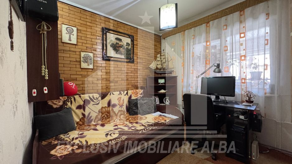 Apartament 3 camere decomandate | 2 bai | 69 mp | Cetate - Piata - Poză 7