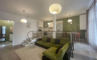Apartament la casa cu 3 camere de inchiriat - Poză 2