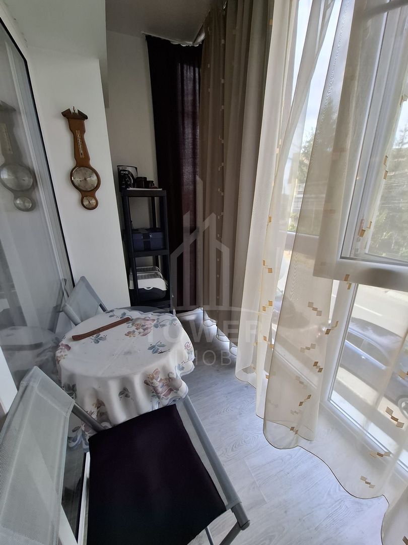 Apartament 4 camere -etaj 1, zona V. Aron - Poză 20