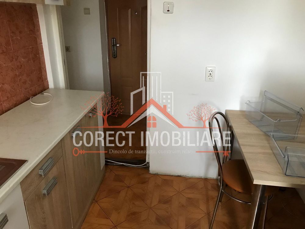 🏡Apartament cu 2 camere de inchiriat - Bulevardul Decebal - 1200 LEI - Poză 5